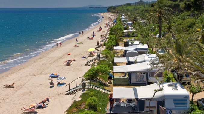 Quels-sont-les-meilleurs-campings-en-Espagne-en-bord-de-mer